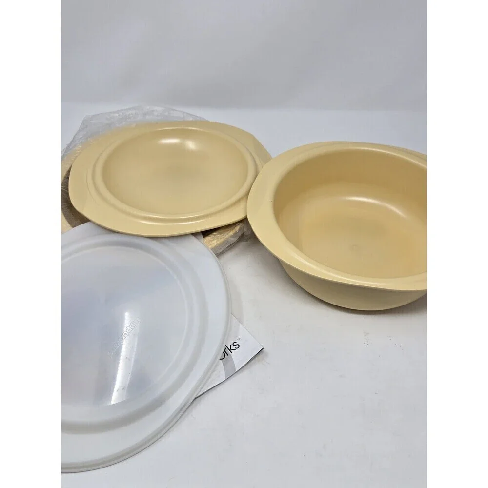 Tupperware new old